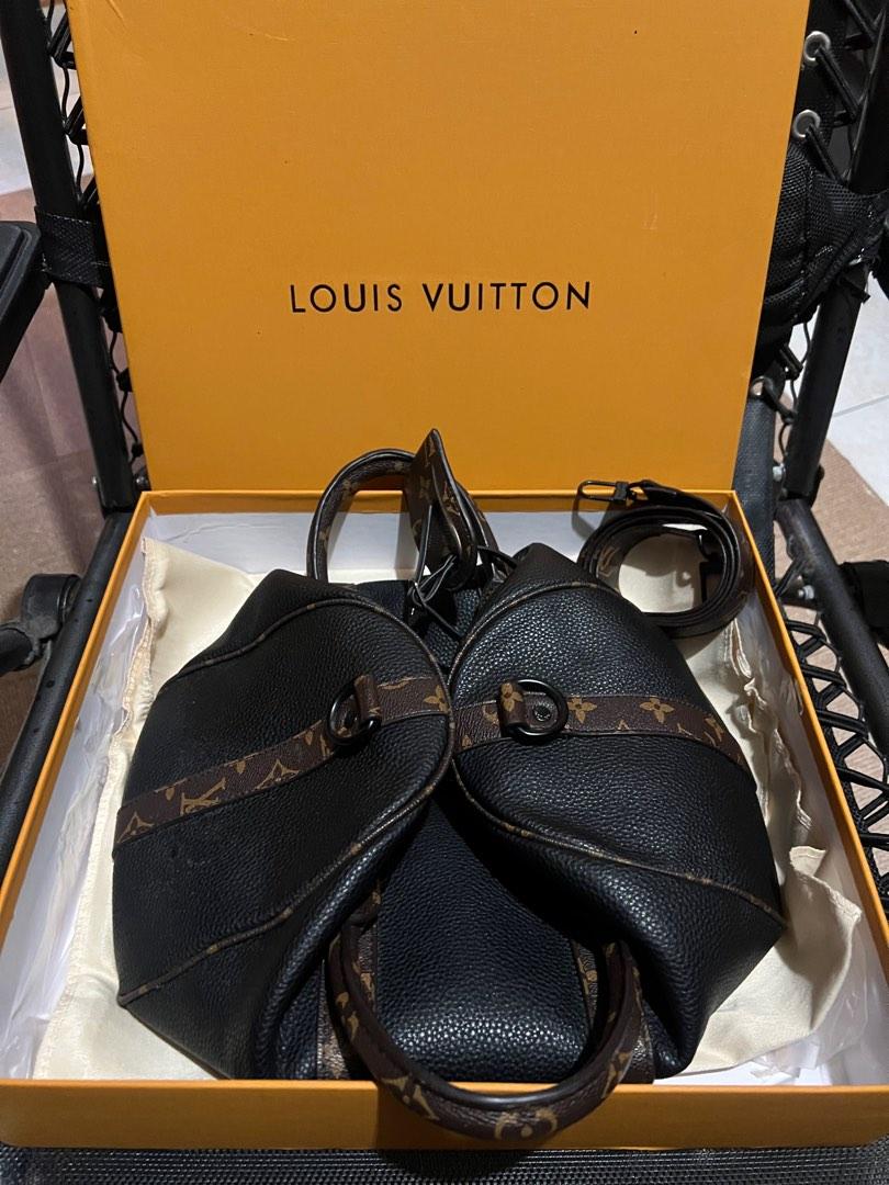 Brand New Louis Vuitton Speedy 22 Limited edition Black!💥💥, Luxury, Bags  & Wallets on Carousell
