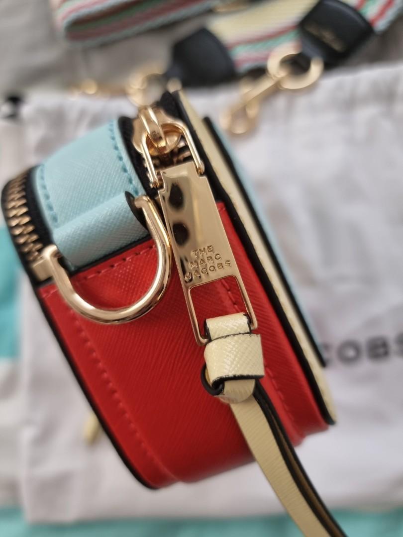 Marc Jacobs snapshot camera bag, Luxury, Bags & Wallets on Carousell
