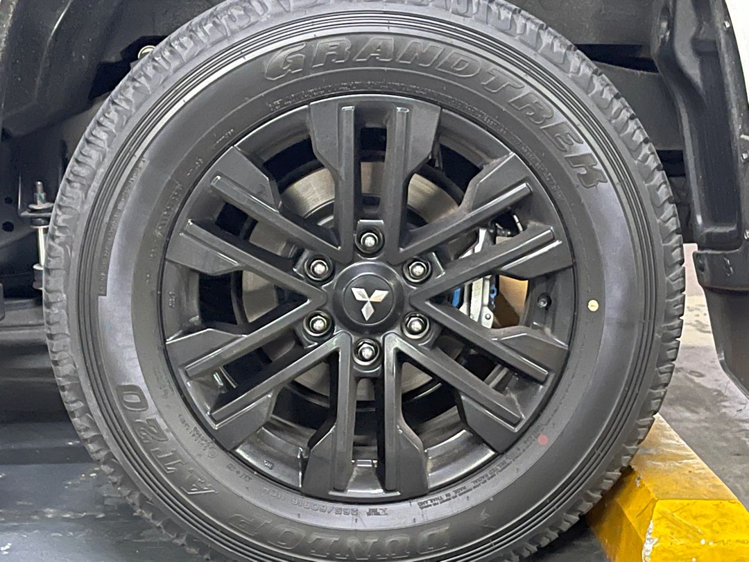 Montero Sport Black Series stock mags & tires, Car Parts & Accessories