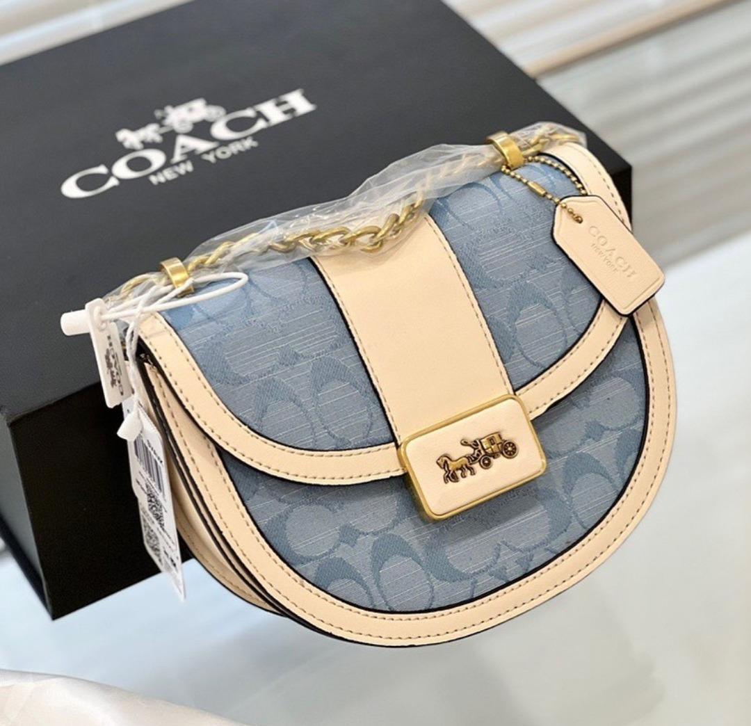 Coach Signature Canvas Shoulder Bag 2way 3Set Beige Silver Navy Auth 40543  Silvery Navy blue Cloth ref.902201 - Joli Closet