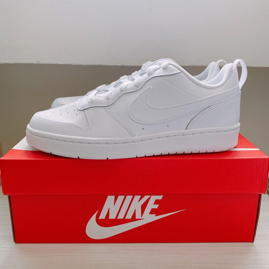 Tenis nike store court borough low