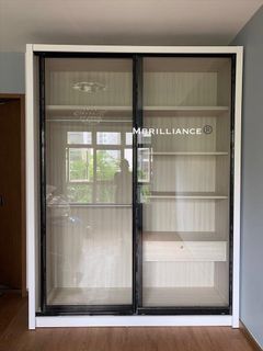 (Category: ) located in . Submitted by mbrilliancefurnitures (Listing ID 1078867948, Image 1). Description: .