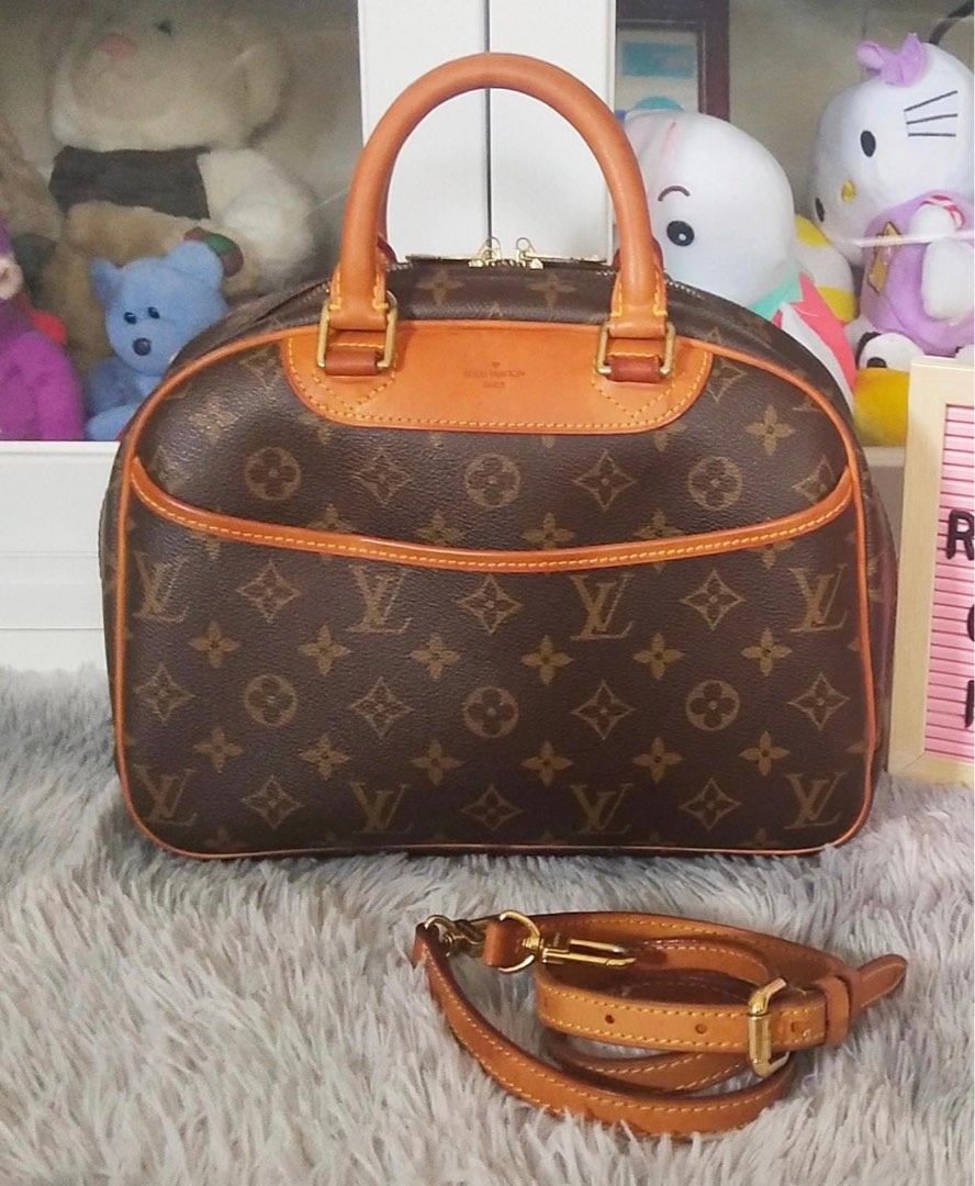 LOUIS VUITTON TROUVILLE PM//REVIEW// WHAT WILL FIT INSIDE😍😍 