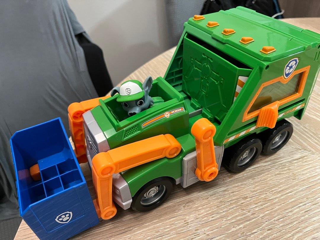 rocky's reuse it truck