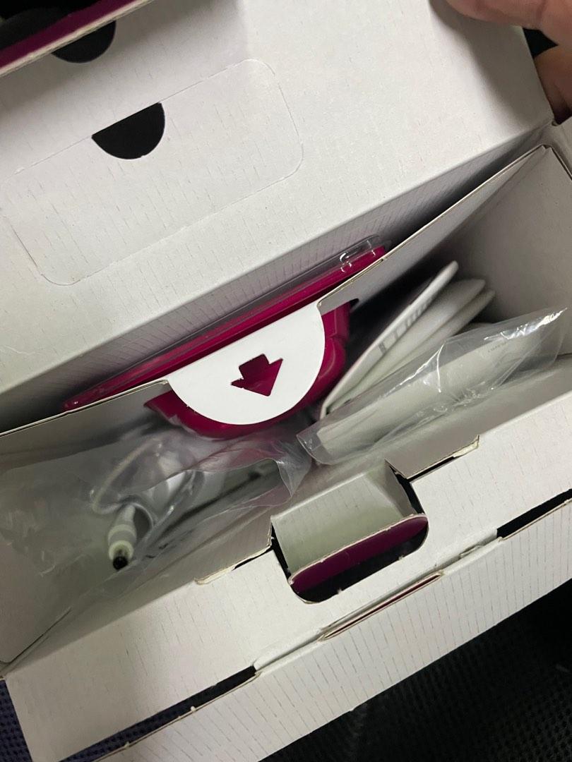 Philips Epilator 4000, Beauty & Personal Care, Foot Care on Carousell