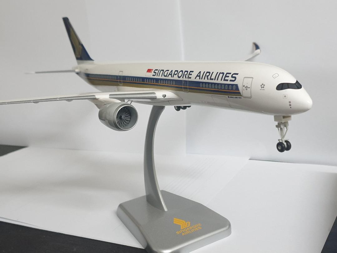 Product image SINGAPORE AIRLINES A350-900 AIRCRAFT MODEL 1