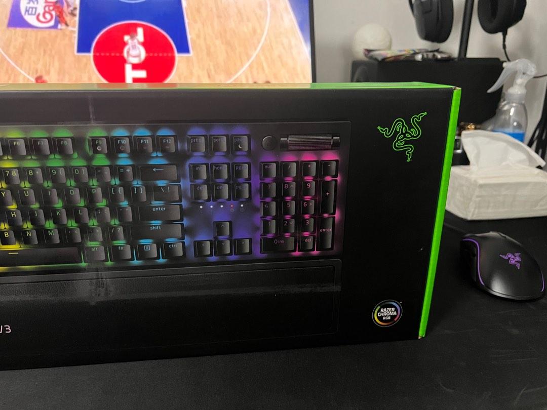 Razer BlackWidow V3 (Category: Computer Keyboard) located in Manila. Submitted by denvercloud (Listing ID 1183272302, Image 1). Description: Brandnew na brandnew, Inopen lang para itry then hindi nagustuhan kaya benta nalang sealed pa yun wrist rest Bought on Dynaquest last Sept 4, 2022 .