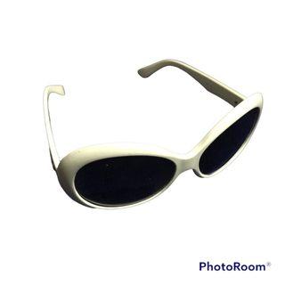 Retro y2k shades / sunglasses
