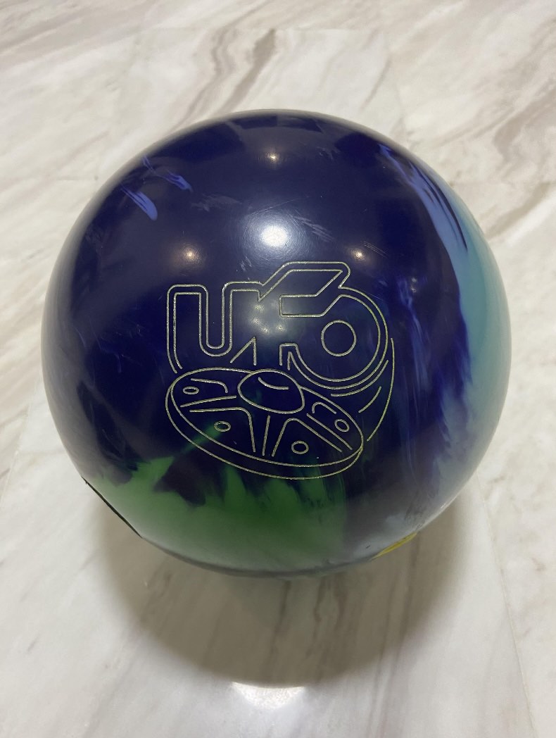 Roto Grip UFO Bowling Ball 14lbs, Sports Equipment, Sports & Games