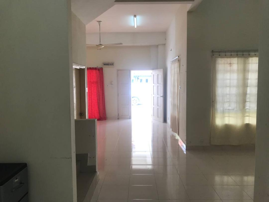 [RUMAH SEWA] 3 Storey Taman Ukay Perdana, Ampang Near Ulu Kelang