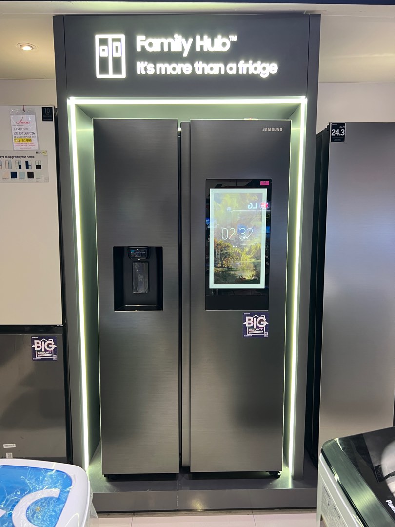 SAMSUNG SIDE BY SIDE & FRENCH DOOR., TV & Home Appliances, Kitchen