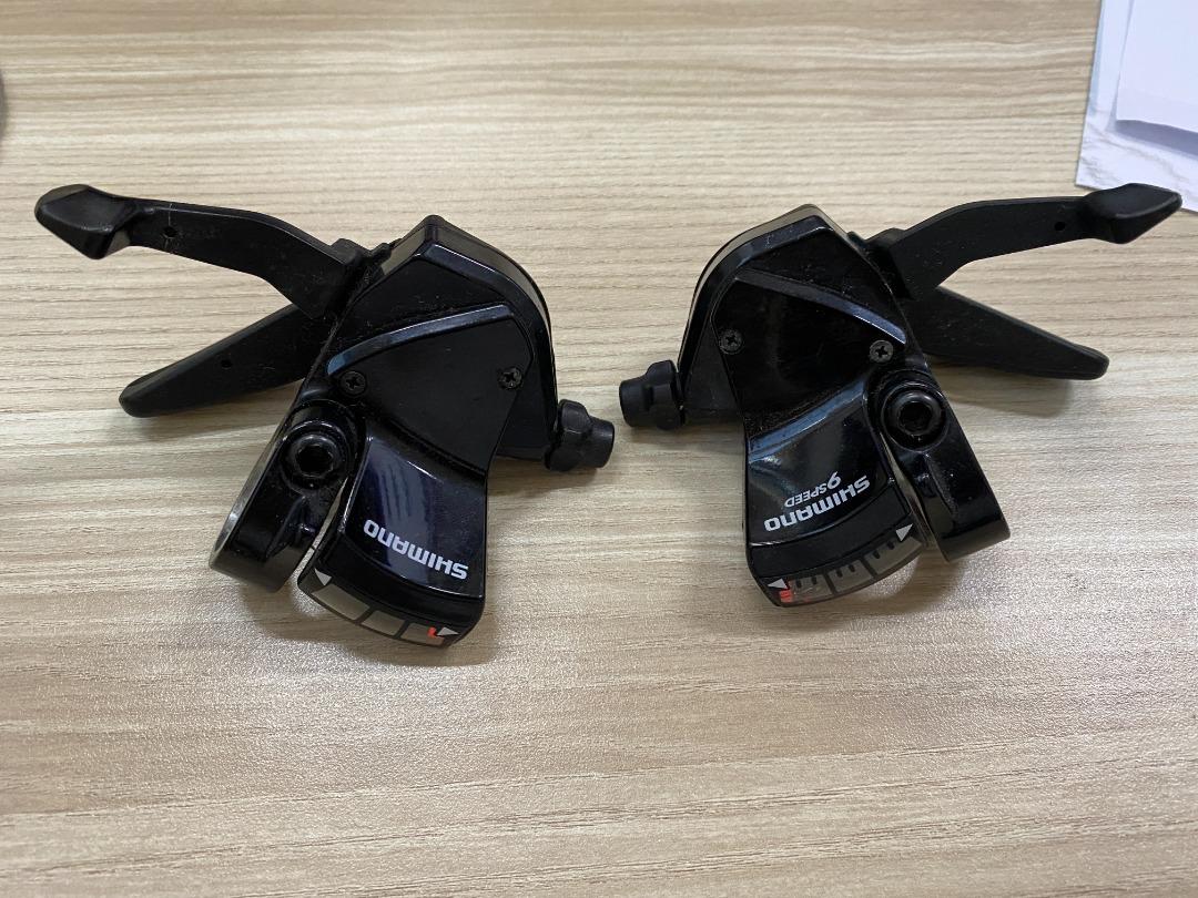 Shimano SL R440 3x9 27 Speed trigger shifters Sports Equipment