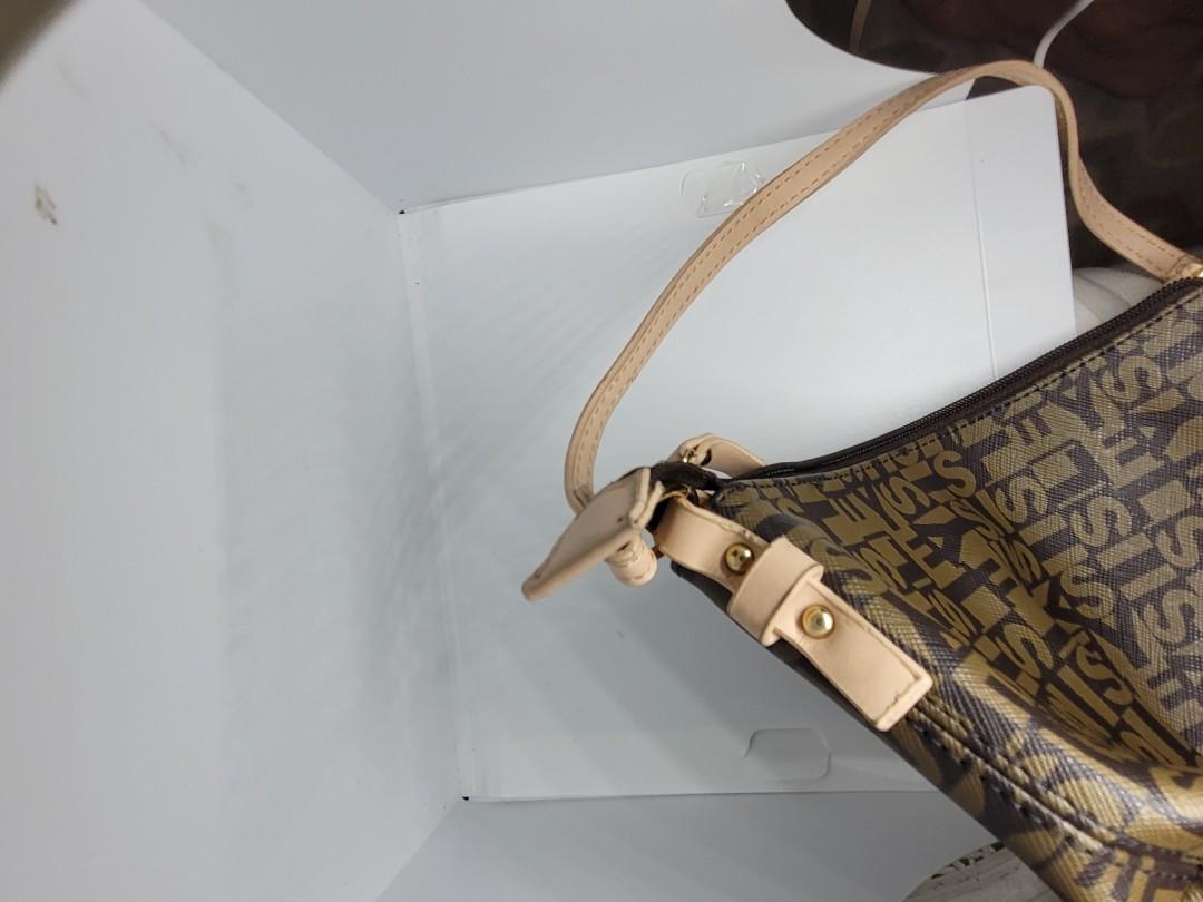 SISLEY pochette kili bag, Women's Fashion, Bags & Wallets, Purses ...