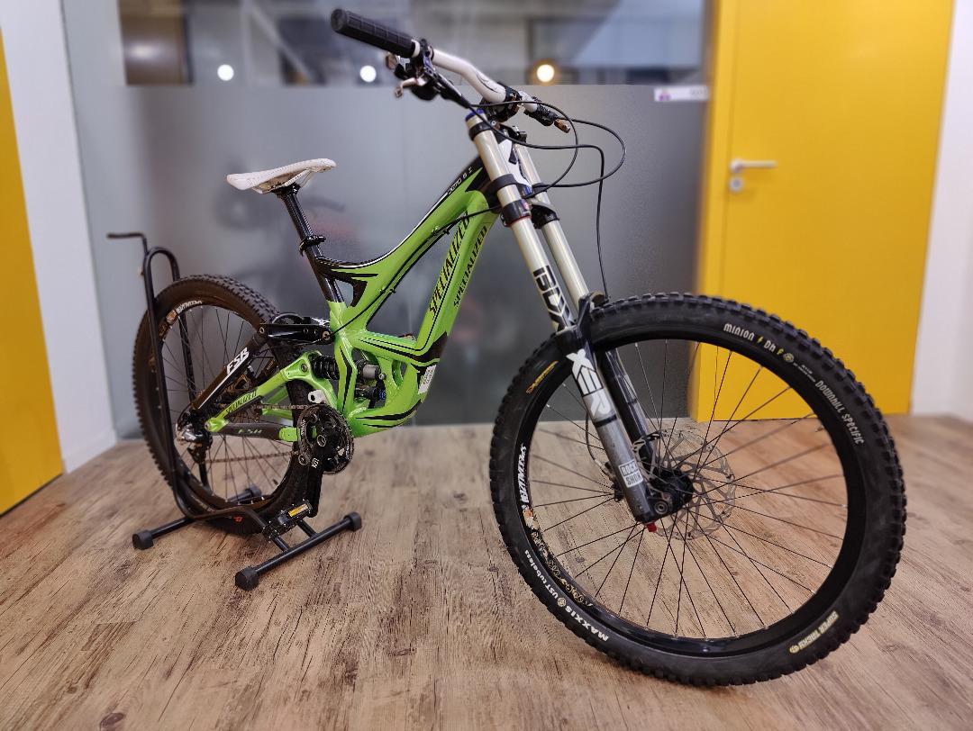 Mtb specialized new arrivals demo 8