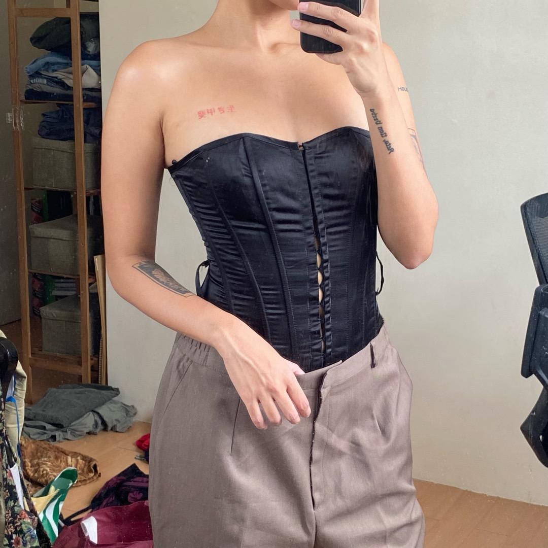 Sweetheart neck ruffle lace up corset top