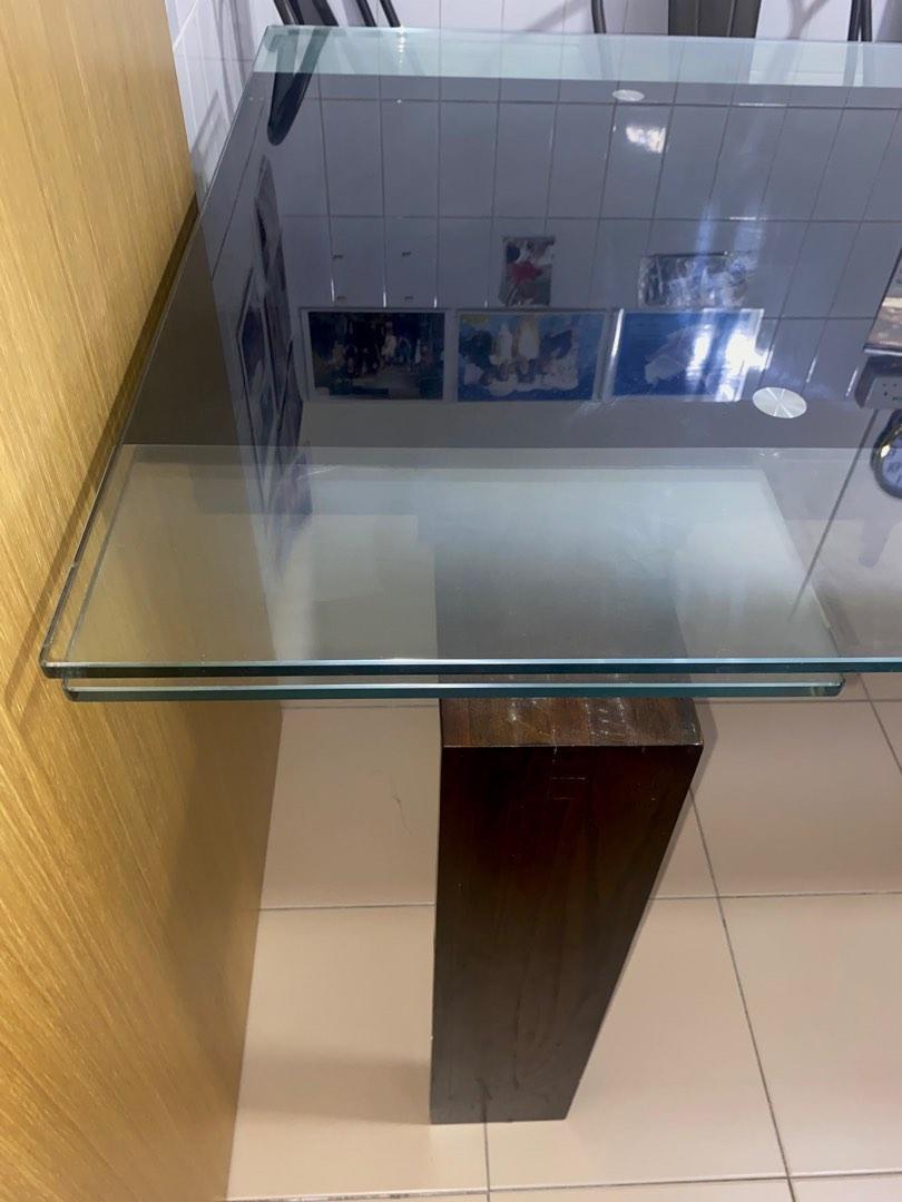 Extendable Dining Table (10 Seater) Tempered Glass, Furniture & Home