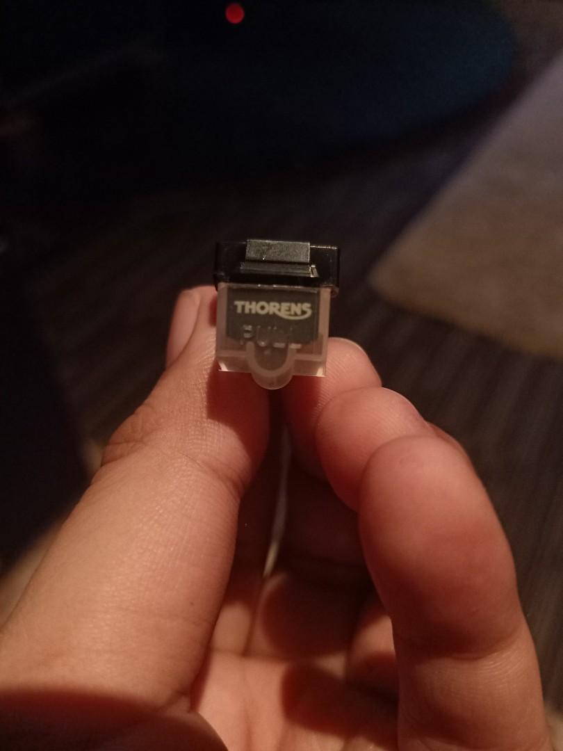 Thorens TD209 belt drive turntable + Cambridge CP1 Phono preamp