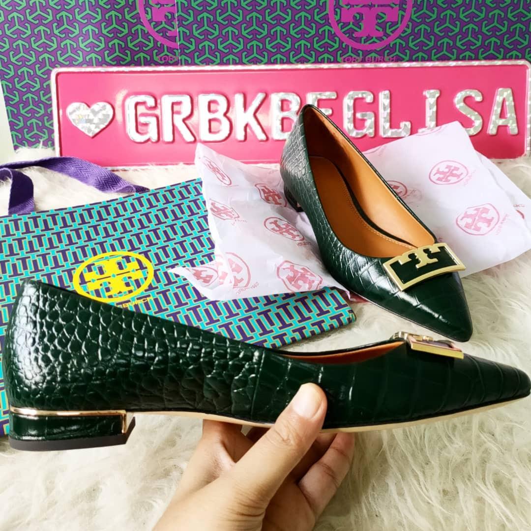 Tory burch pointed outlet toe pumps