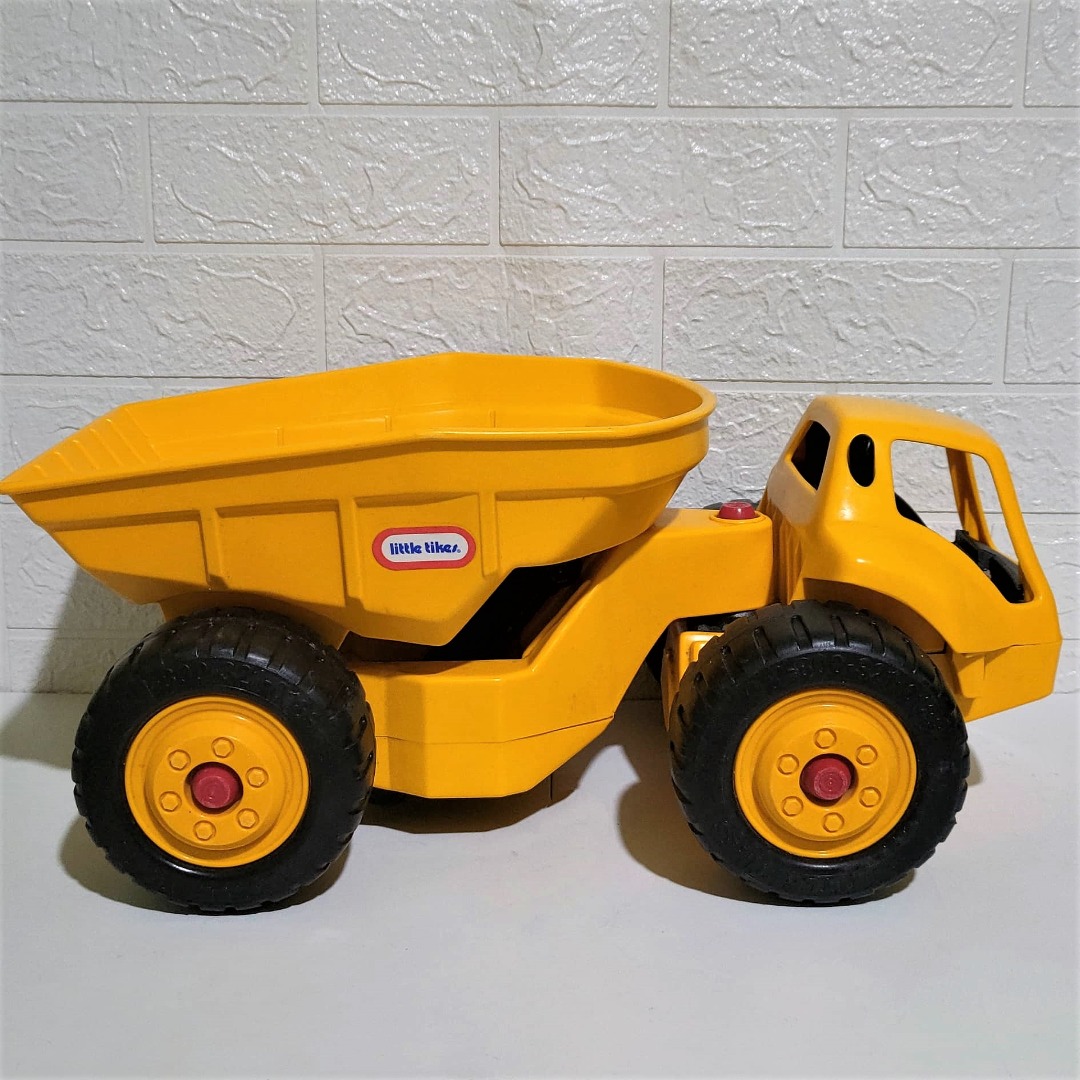 Vintage little clearance tikes dump truck