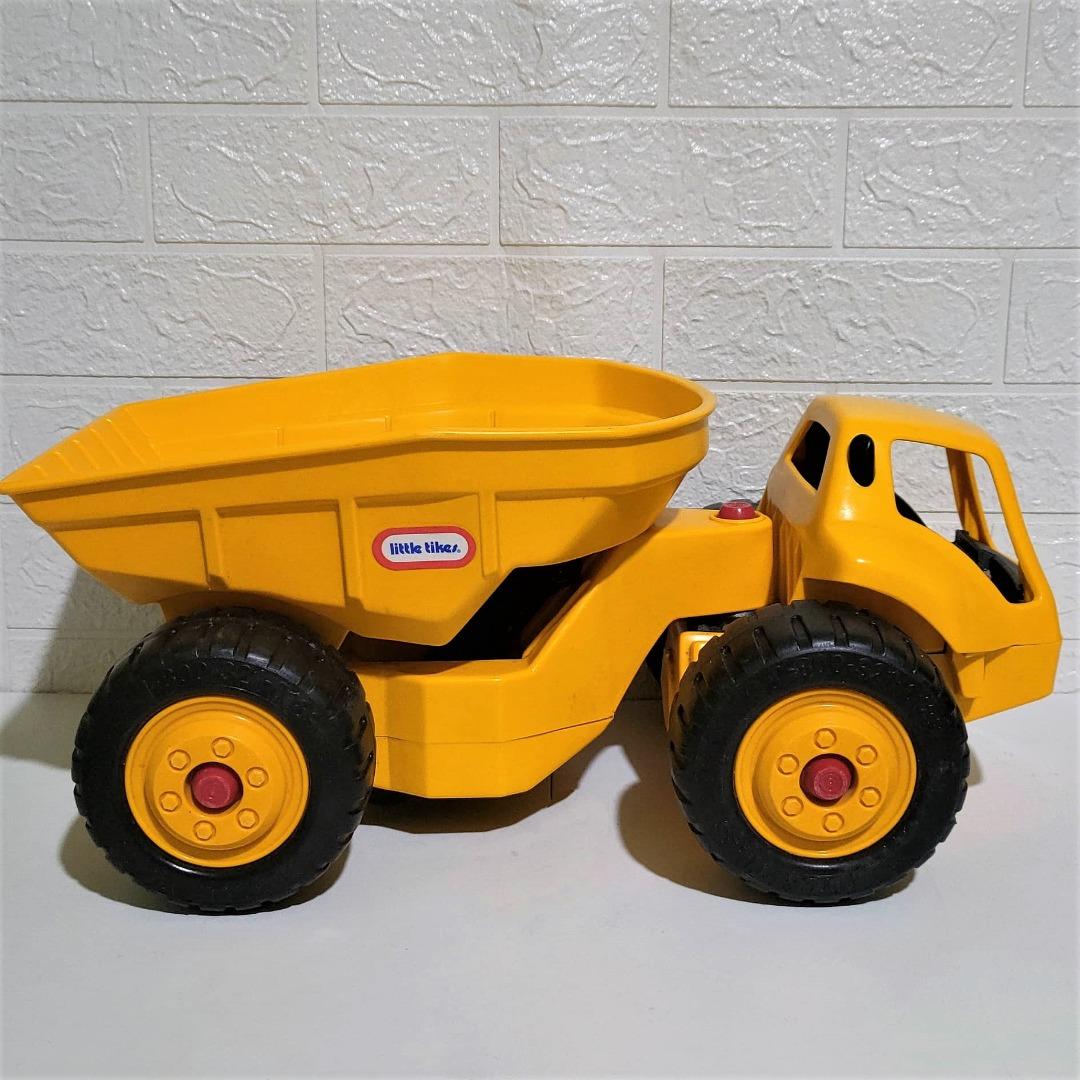 Vintage little deals tikes dump truck