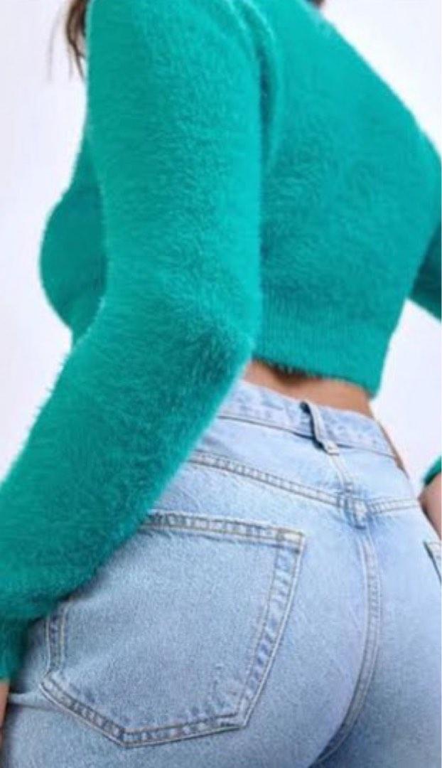 ZARA Fuzzy Top, Women's Fashion, Coats, Jackets and Outerwear on