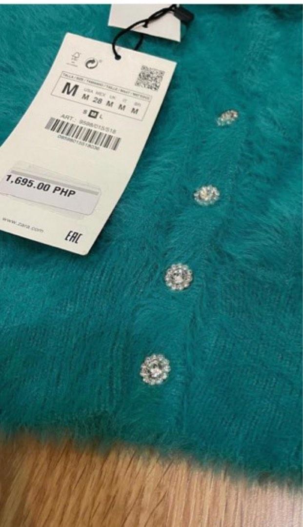 ZARA Fuzzy Top, Women's Fashion, Coats, Jackets and Outerwear on