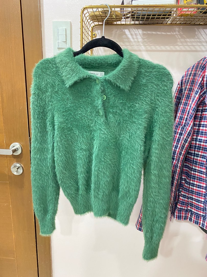 Zara green fuzzy sweater Sale