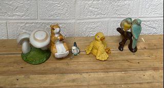 23 pcs figurine