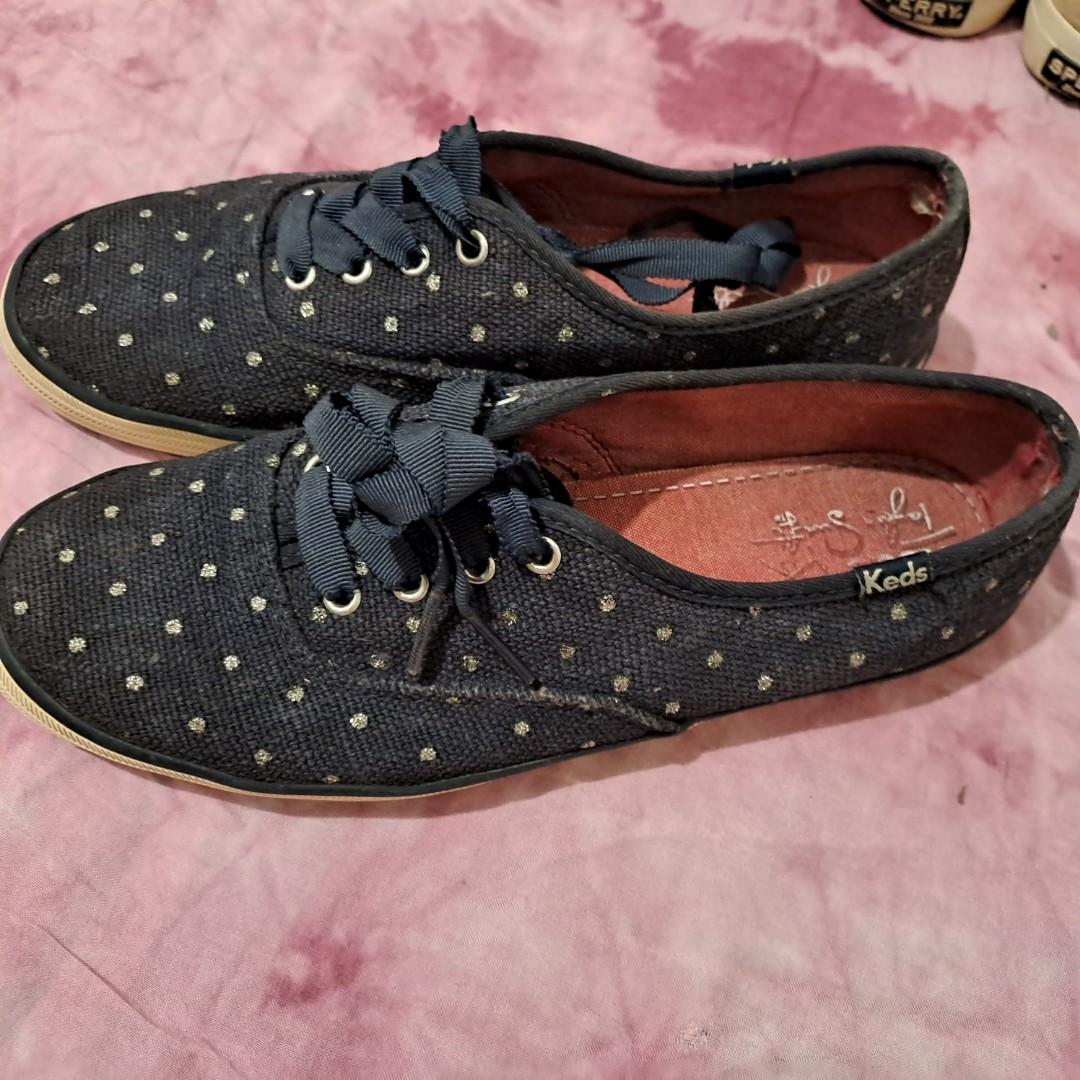 2 KEDS sneakers 1 Sperry sneaker