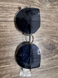 （分類：）位於 。 由 positivitea_ 提交（商品編號 1183471489，圖片 1）。簡介： 。