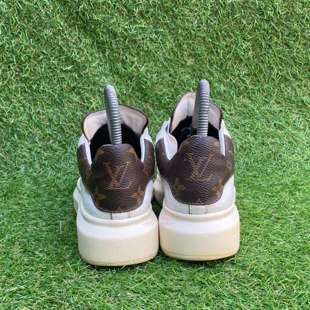 Alexander McQueen lv supreme sneaker oversized Second, Fesyen Wanita,  Sepatu di Carousell