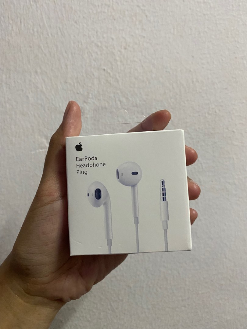 Apple Earpods (Audio Jack 3.5mm), Audio, Earphones on Carousell