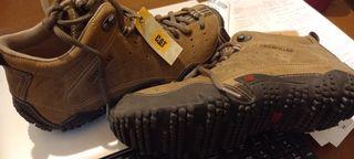 Caterpillar Shelk Hiking Shoes Brand new with tag & comes with box