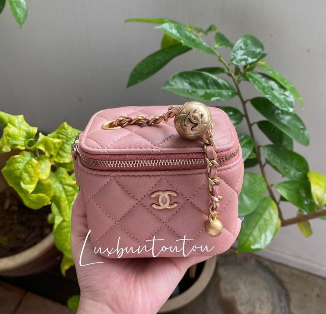 Chanel mini vanity in pink (Pearl ball), Luxury, Bags & Wallets on Carousell