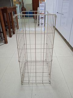 Clothes wire basket
