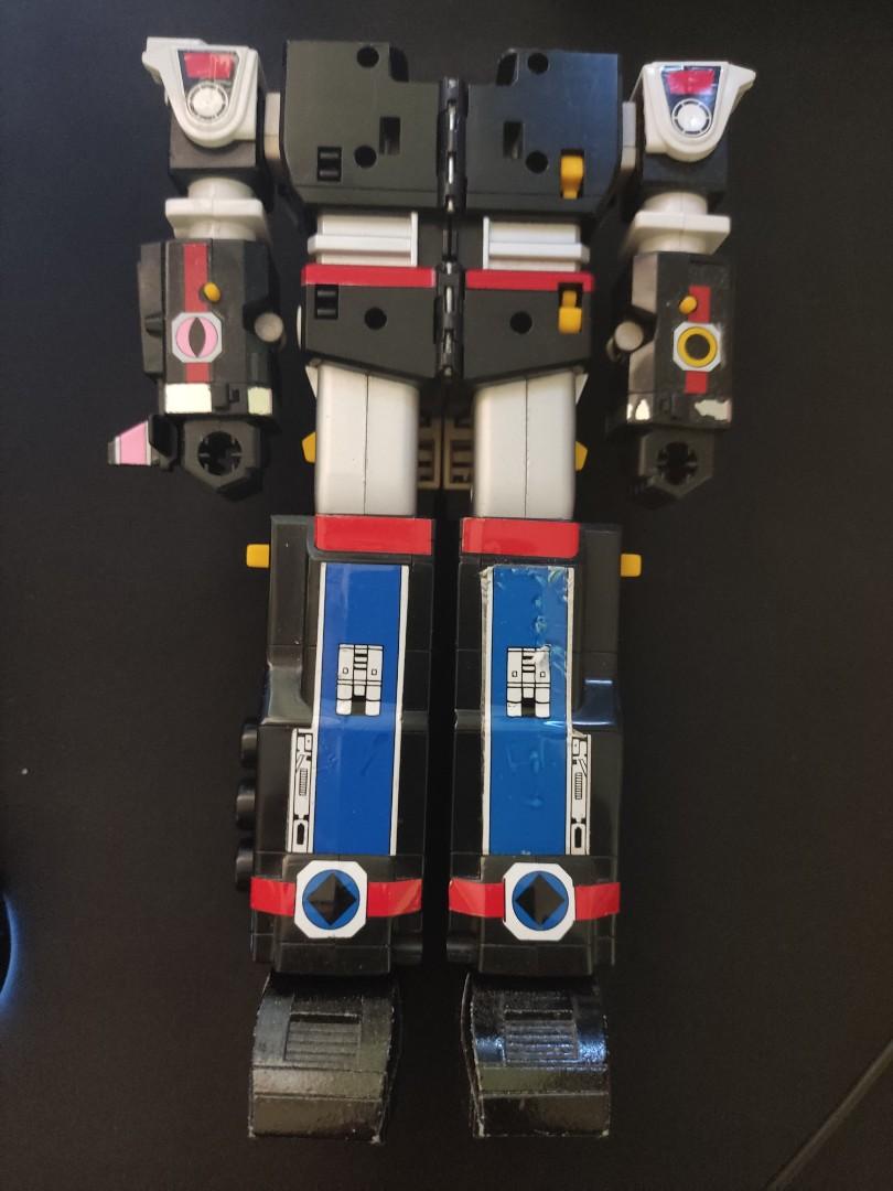Maskman robot for store sale