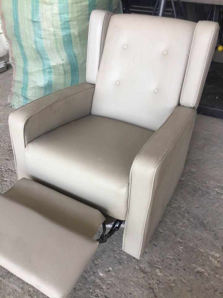 Easy Recliner Chair No Box, Furniture & Home Living, Furniture, Chairs