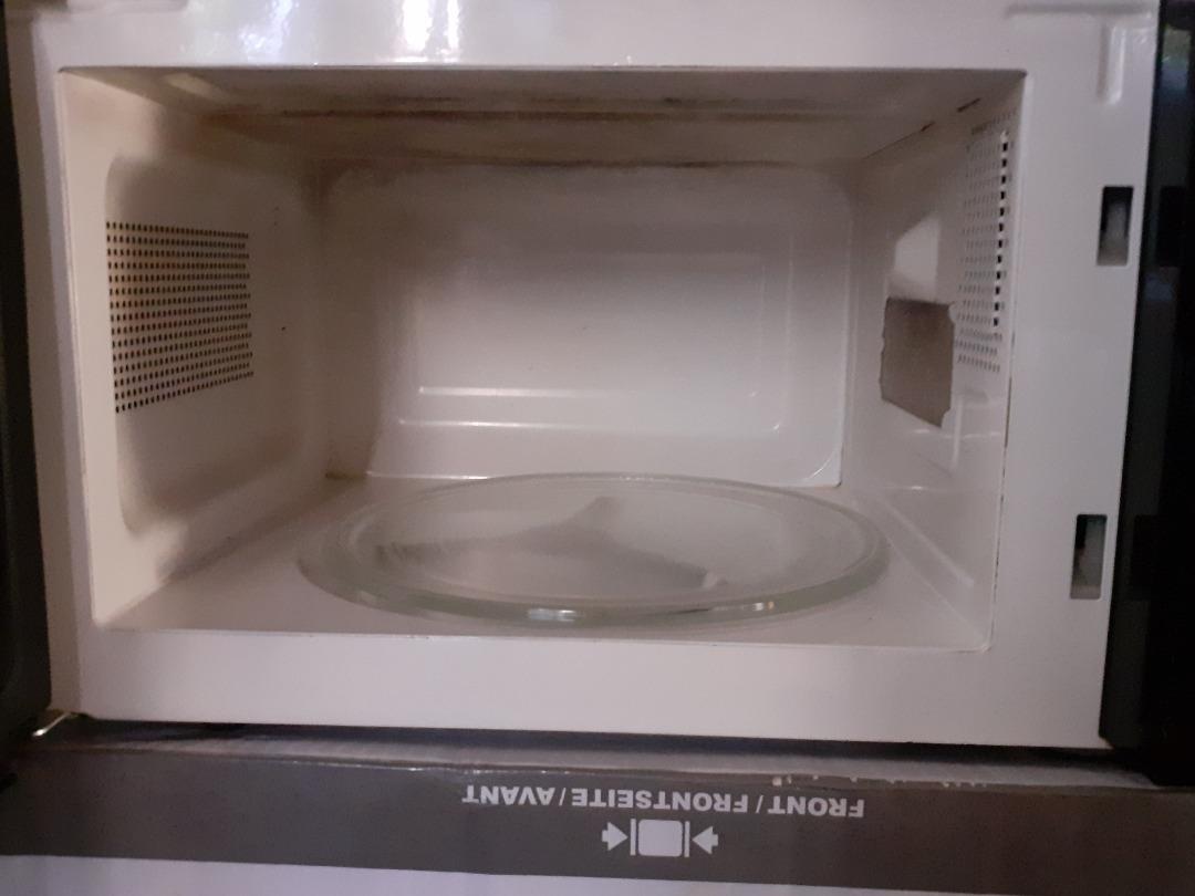 Electrolux EMM2003K Microwave Oven 700w 20L Black on Carousell