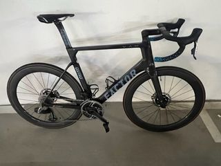 (Category: ) located in . Submitted by garethbikes (Listing ID 1183379085, Image 1). Description: .