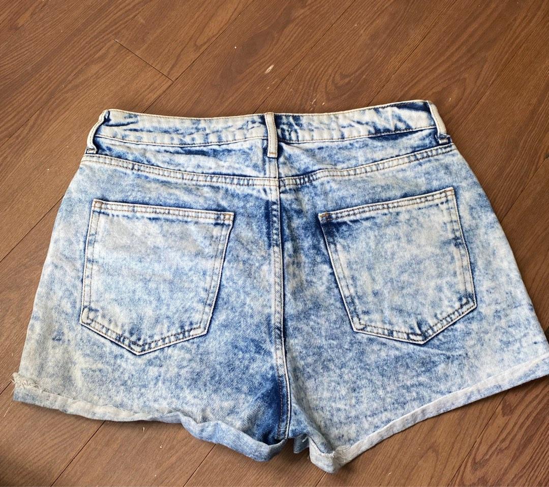 Forever 21 Ripped Shorts Women s Fashion Bottoms Shorts on Carousell