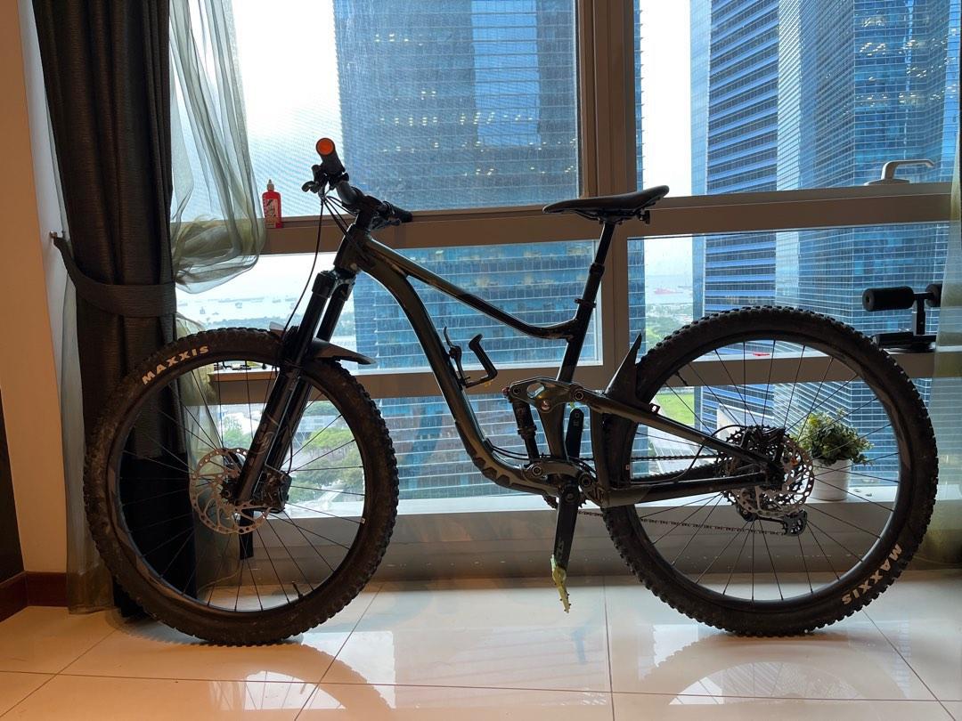 Giant full suspension 29er hot sale