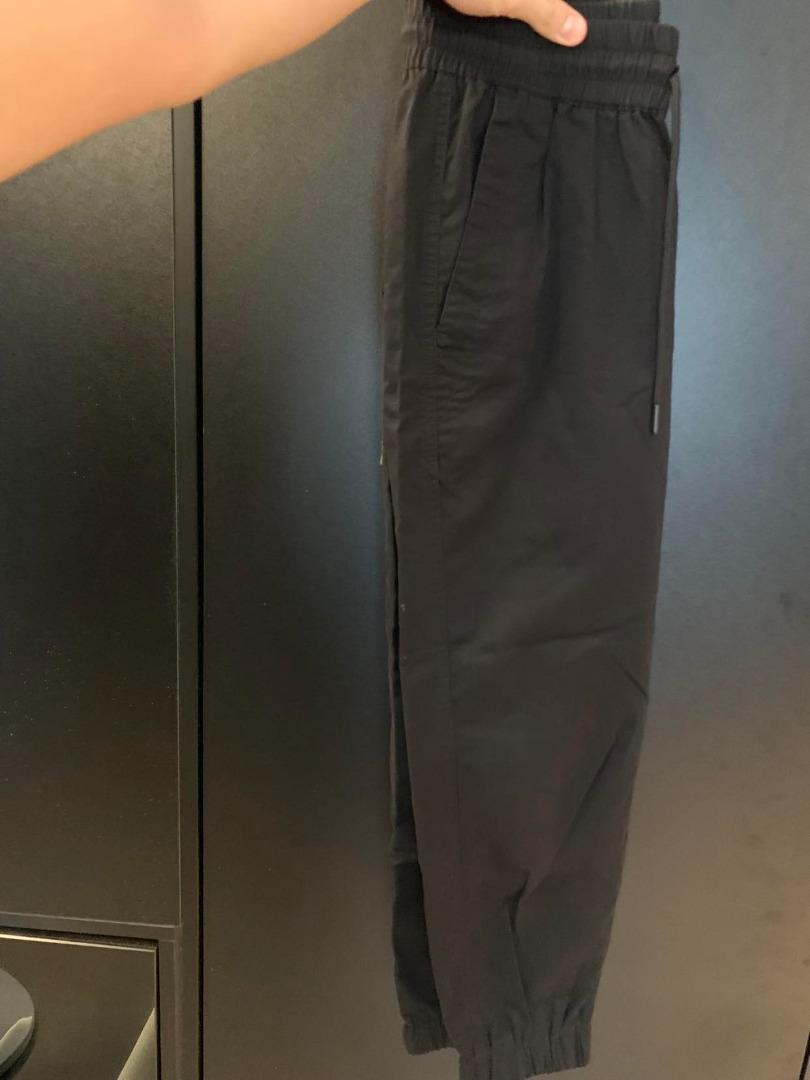 Giordano Jogger pants Men s Fashion Bottoms Joggers on Carousell