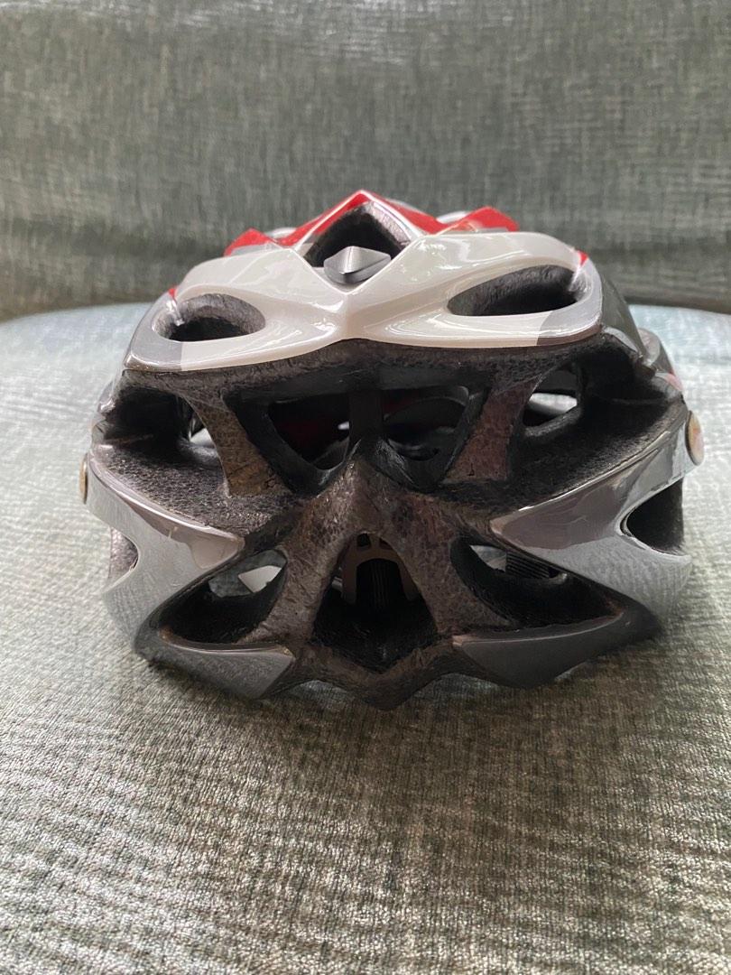 Helmet - Bell (Medium), Sports Equipment, Bicycles & Parts, Parts ...