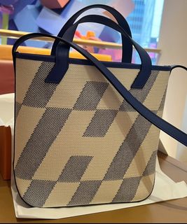 （分類：）位於 。 由 mskhbhappy 提交（商品編號 1183498687，圖片 1）。簡介： 。