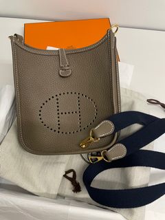 （分類：）位於 。 由 micone 提交（商品編號 1183492814，圖片 1）。簡介： 。