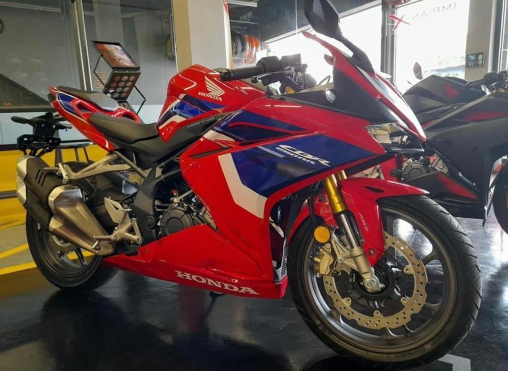 Honda deals cbr250rr abs
