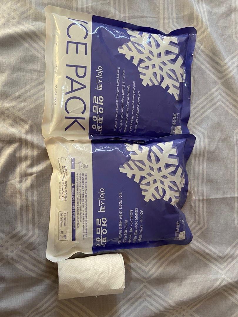 Ice pack 2 pcs (Category: Breastfeeding & Bottle Feeding) located in Quezon City. Submitted by rosdv (Listing ID 1183399857, Image 2). Description: Ice pack for cold storage and transportation. 2-3x longer than real block of ice..