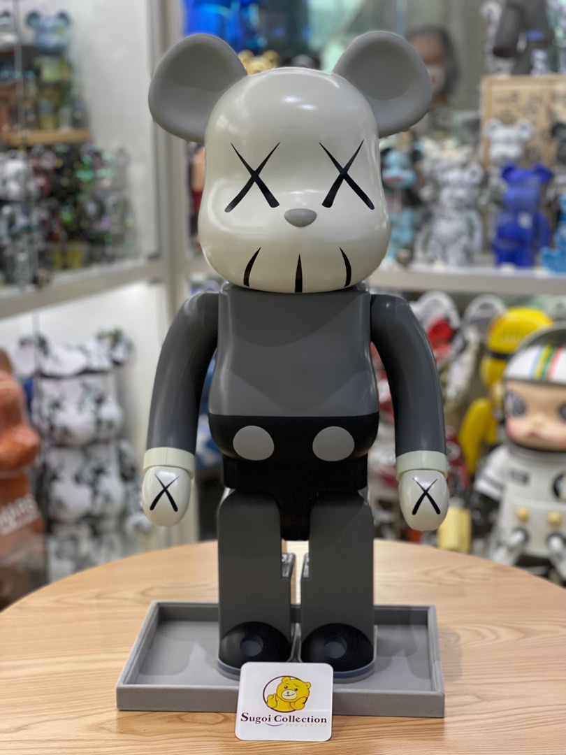 Pre-Order] BE@RBRICK x Kaws 2002 1000% bearbrick (1st 1000% size 