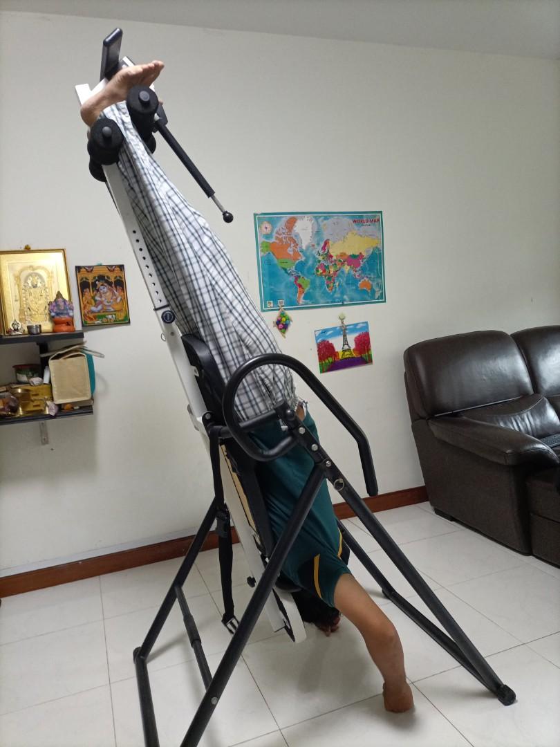 Inversion table, Sports Equipment, Exercise & Fitness, Toning