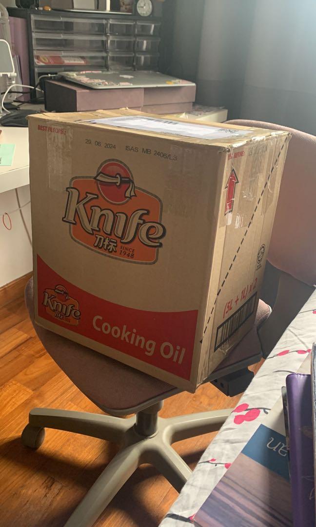 Knife peanut oil (+ 1 extra litre), Food & Drinks, Packaged & Instant